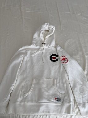 Hudson’s Bay Co. hoodie sweatshirt for Vancouver 2010 Winter Olympics